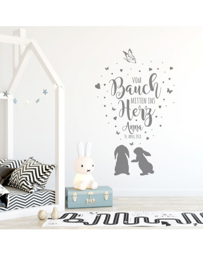 Wandtattoo Babyzimmer Spruch Zitat & Geburtsdaten Kinderzimmer Hasen Herzen & Schmetterlinge Wanddeko Wandgestaltung mit Namen & Datum M2340