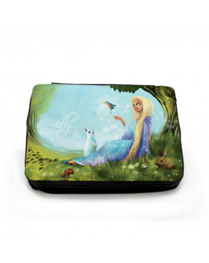 Gefüllte Federtasche Prinzessin im Wald mit Hasen und Vogel Filled pencil case princess in the forest with rabbits and bird fm046