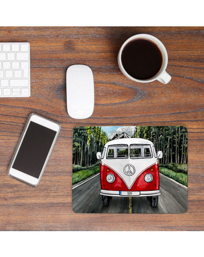 Mousepad mouse pad roter Bulli Bus auf Straße mit Name Wunschnamen Roadtrip mp56