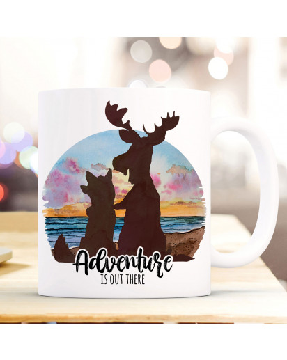 Tasse Becher Kaffeetasse Wolf und Elch Spruch Adventure is out there Kaffeebecher Geschenk Spruchbecher ts987