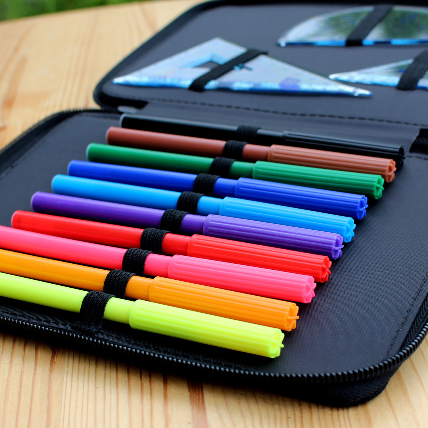 Federmäppchen Mit Alpaka-Motiv - Elegante Federtasche Mit Kaktus-Flagge Design