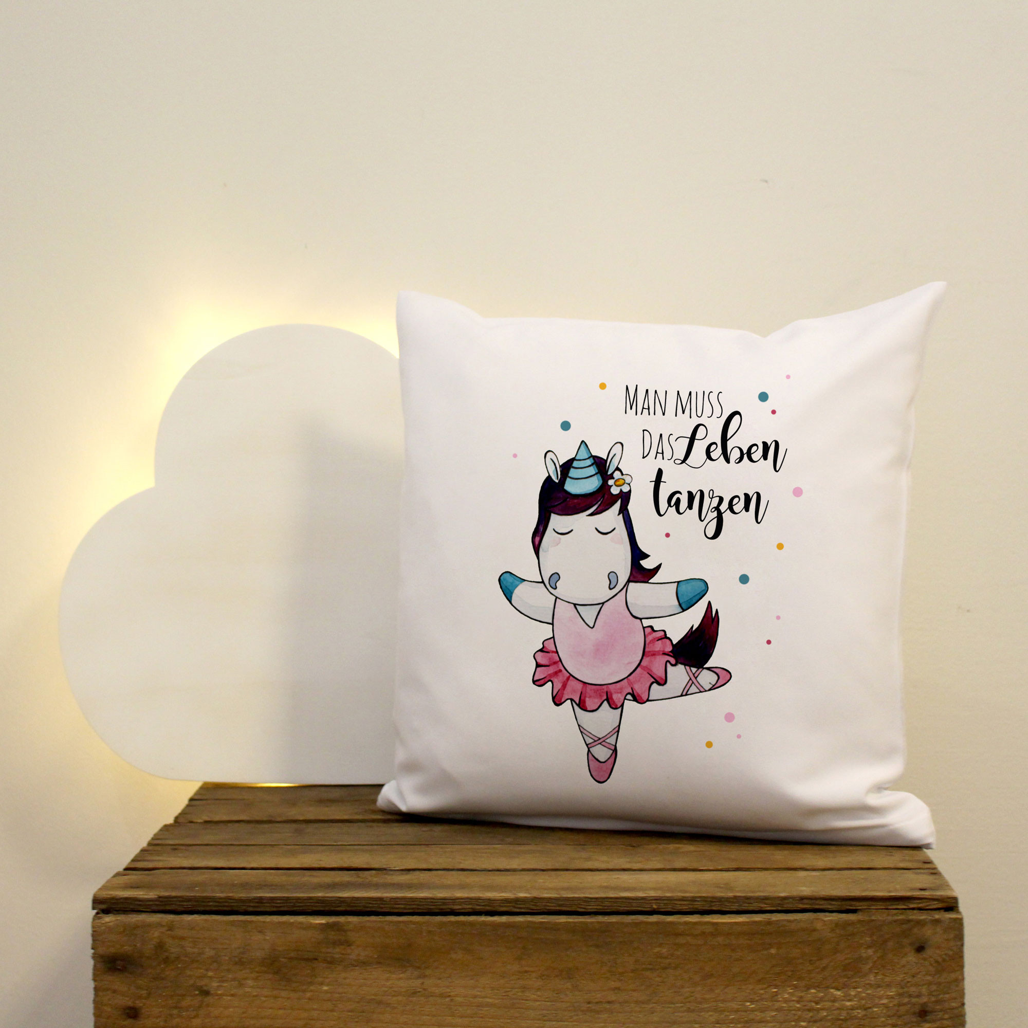 Kissen Einhorn Mit Spruch Man Muss Das Leben Tanzen Inklusive Fullung Ks22 Wandtattoos Elfentur Tassen