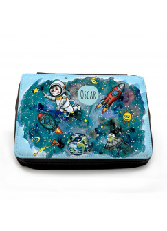 Gefüllte Federtasche Astronaut im Weltraum mit Wunschnamen filled pencil case astronaut in outer space with custom name fm061