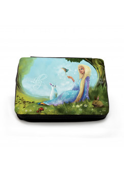 Gefüllte Federtasche Prinzessin im Wald mit Hasen und Vogel Filled pencil case princess in the forest with rabbits and bird fm046