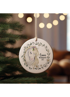 Weihnachtskugel Weihnachtsschmuck Keramik Baumanhänger Weihnachten personalisiert Namen Wunschname Pferd Pferdchen weiß Tiere Baumkugel wkp13